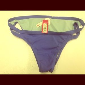 Xhilaration Swim - NWT BLUE XHILIRATION CHEEKY BIKINI BOTTOMS SIZE XL Xhilaration Swim - NWT BLUE XHILIRATION CHEEKY BIKINI BOTTOMS SIZE XL
